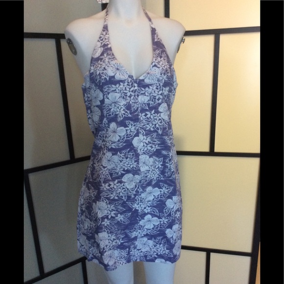 Smart Set Dresses & Skirts - 💖50% off ! perfect halter dress side zipper, sz 9-11